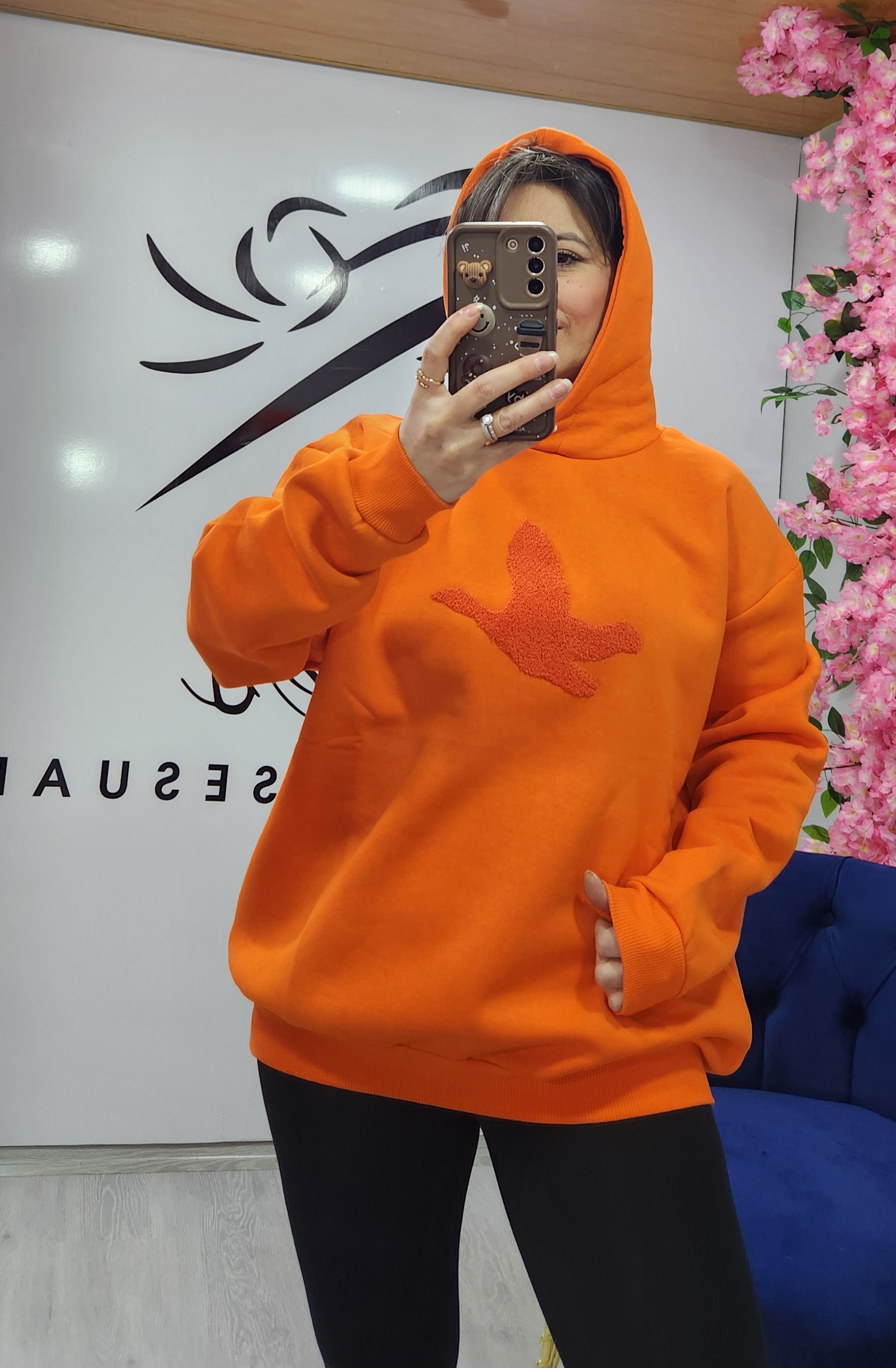 Turuncu sweatshirt